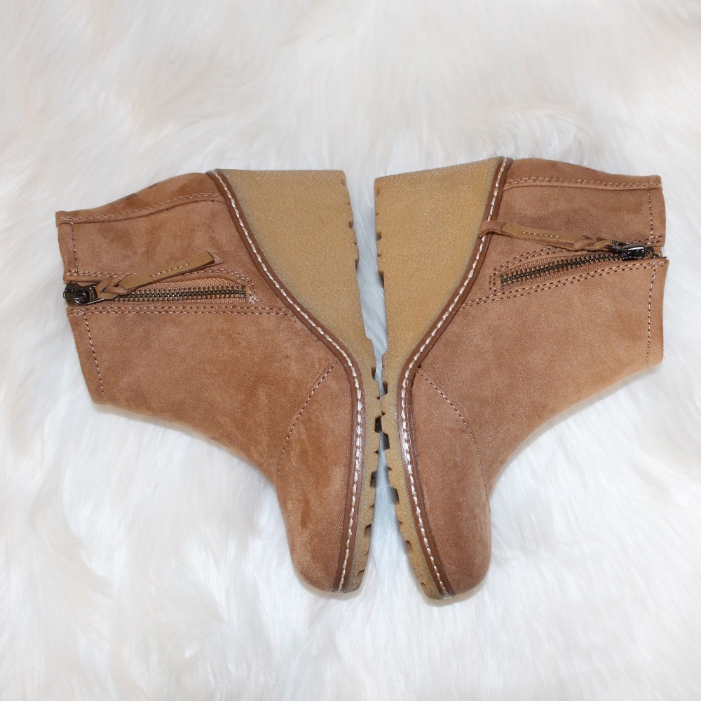 Toms Tan Suede Ankle Booties - Picture 2 of 9